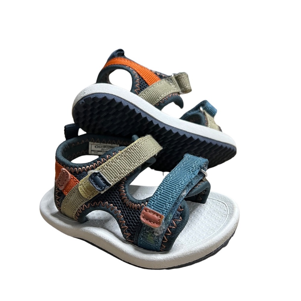 Oshkosh toddler sandals -Size 4m
